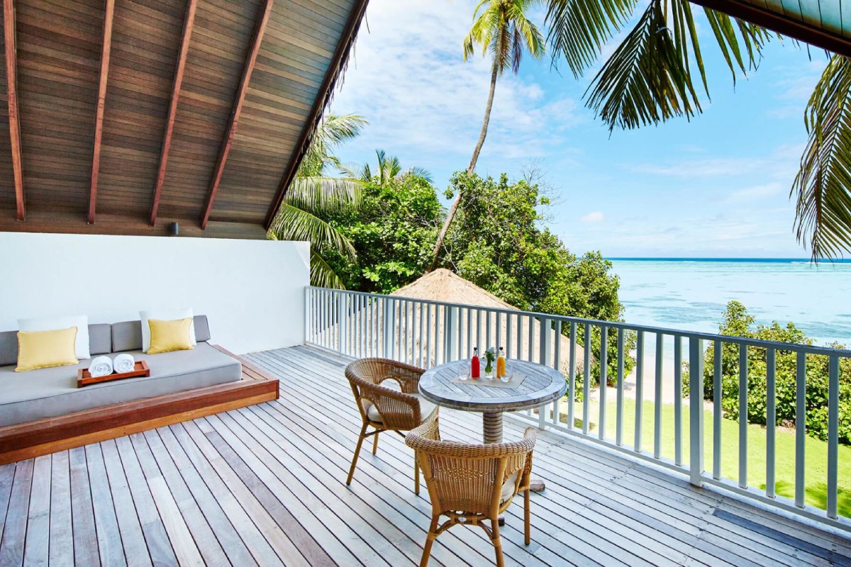 como maalifushi maldives patio