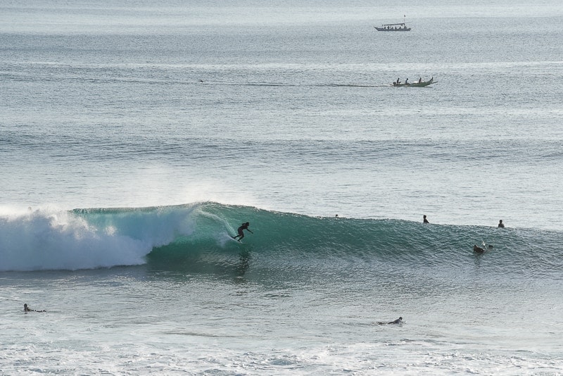 surfing Indonesia